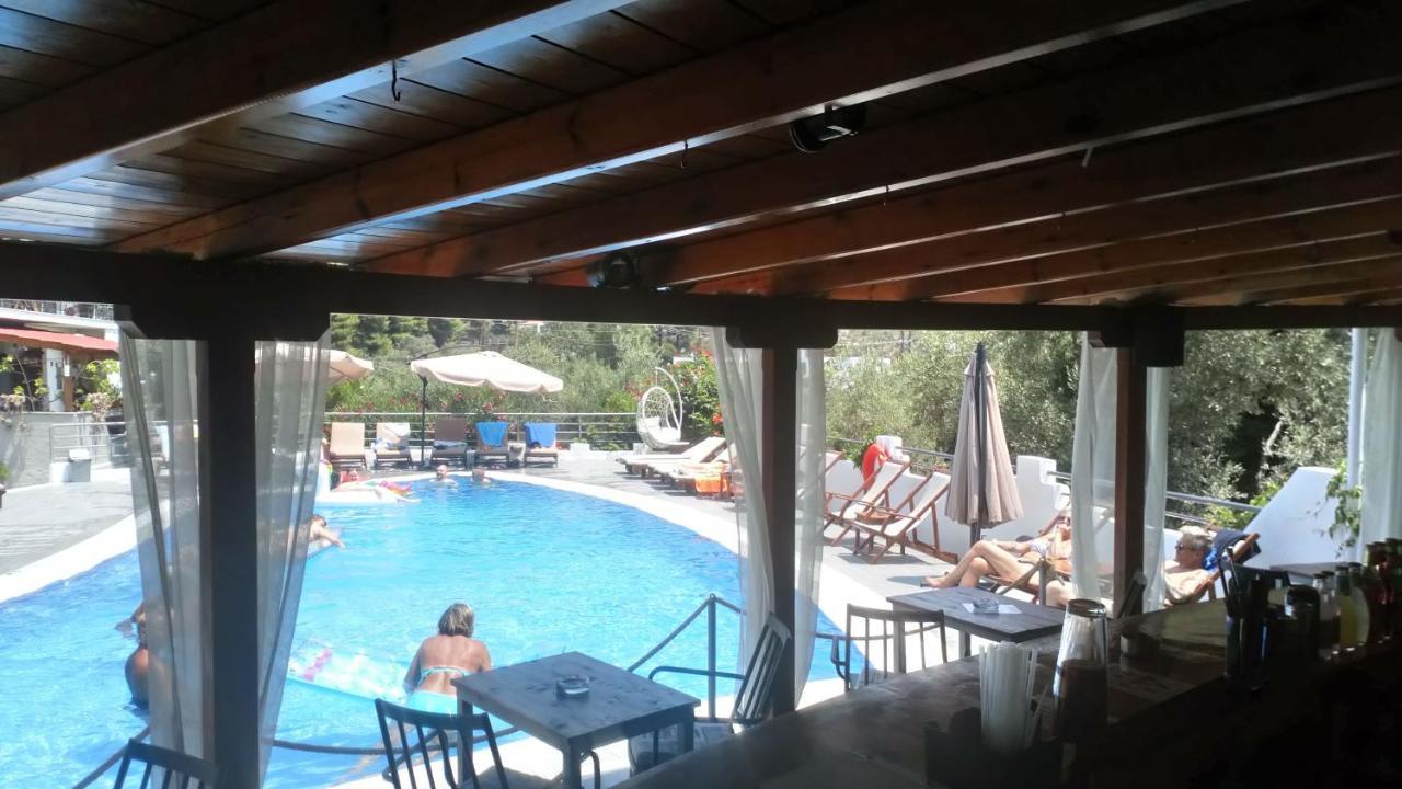 Villa Ftelia Szkiáthosz Kültér fotó